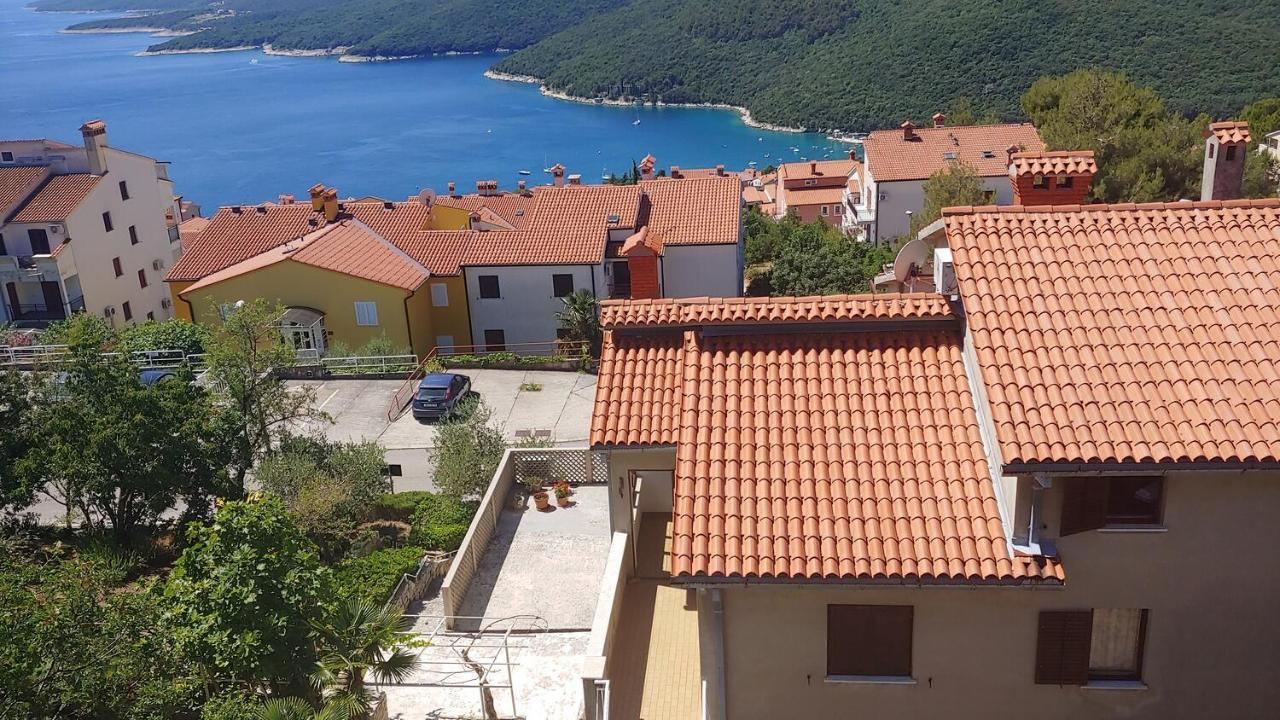Apartments With A Parking Space Rabac, Labin - 19058 Buitenkant foto